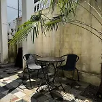 Moodhaus - Garden Escape