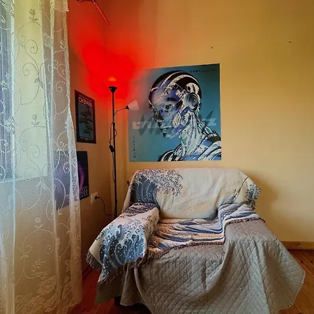 Moodhaus - Garden Escape *