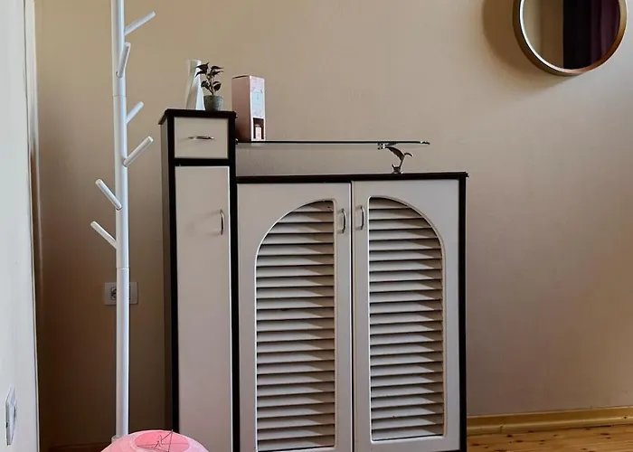 Moodhaus - Garden Escape